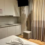 شقة Guza تيرانا