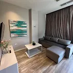 Guza 아파트