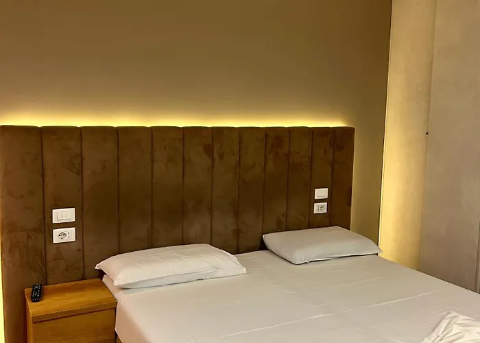 Guza 地拉那